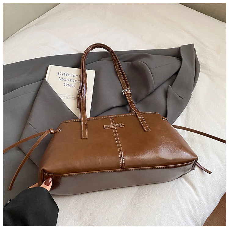 Fashionable Retro Minimalist Women’s Shoulder Bag – Vintage Simple Style Crossbody Handbag for Daily Use