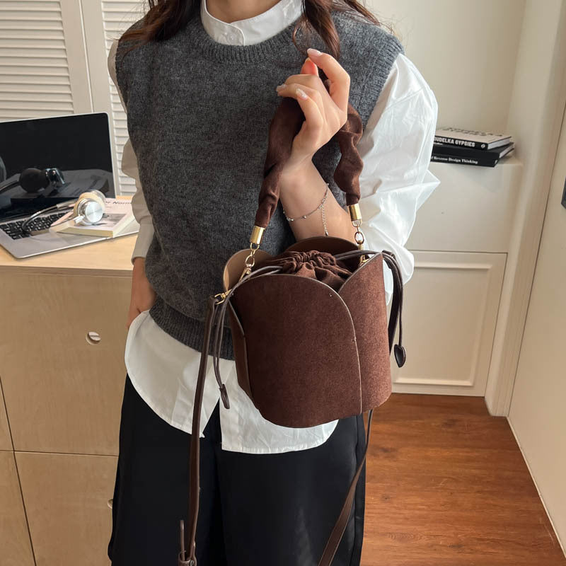 Women’s Stylish Small Crossbody Shoulder Bag – Lightweight Mini Fashion Purse for Daily & Travel Use